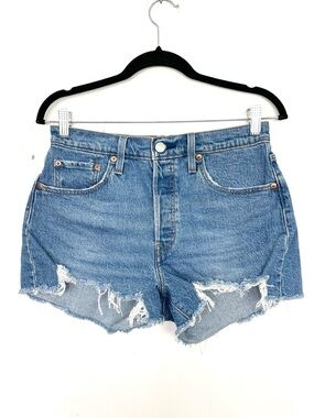 Levi's 501 Jean Shorts‎ Size W28 / 6 Hidden Button Fly Distressed Frayed Hem